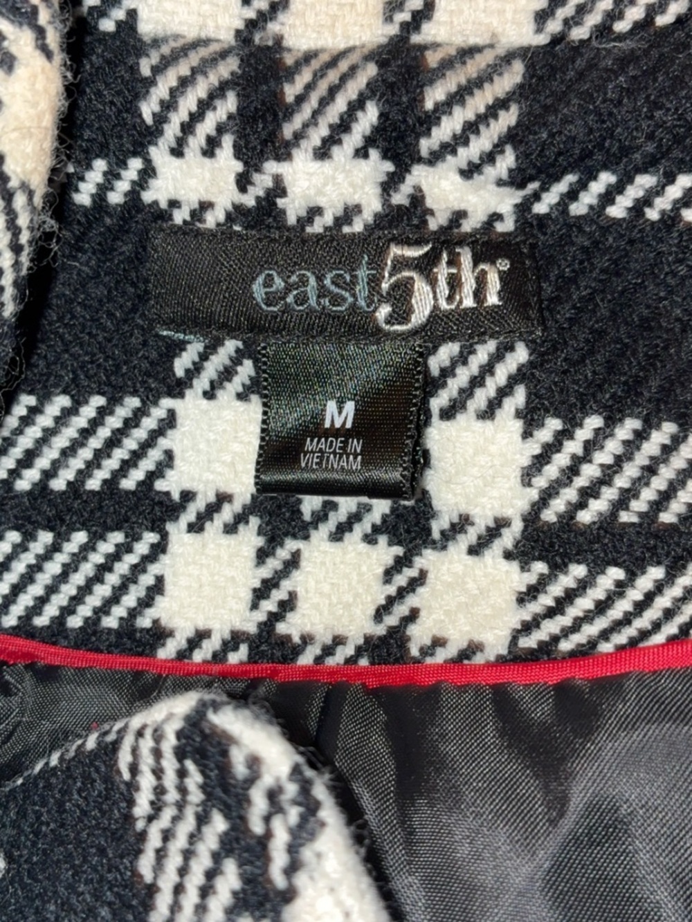 East 5th Black White Plaid Belted Jacket Size Medium Cropped Coat - Picture 5 of 5